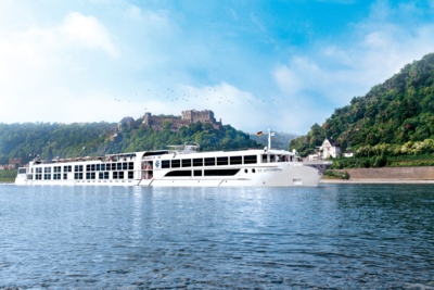 Gala Dîner on Super Ship Antoinette