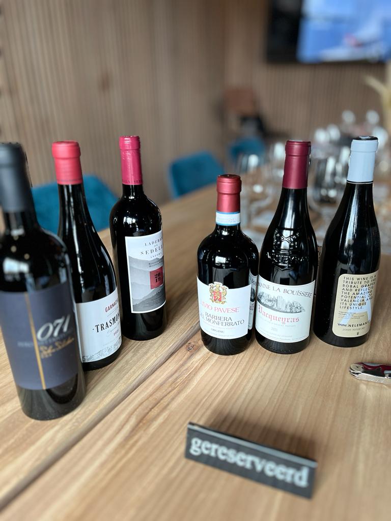 OMGD New & Old World Wines